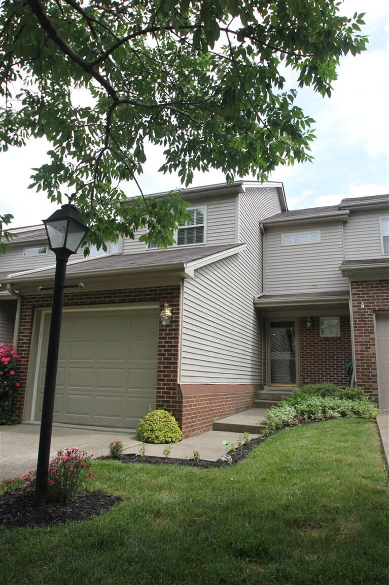 Property Photo:  3020 Wavecrest Way  KY 40509 