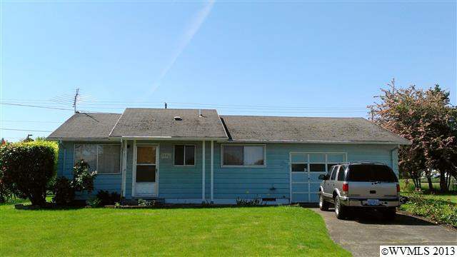Property Photo: 1488 Rainier Rd OR 97071