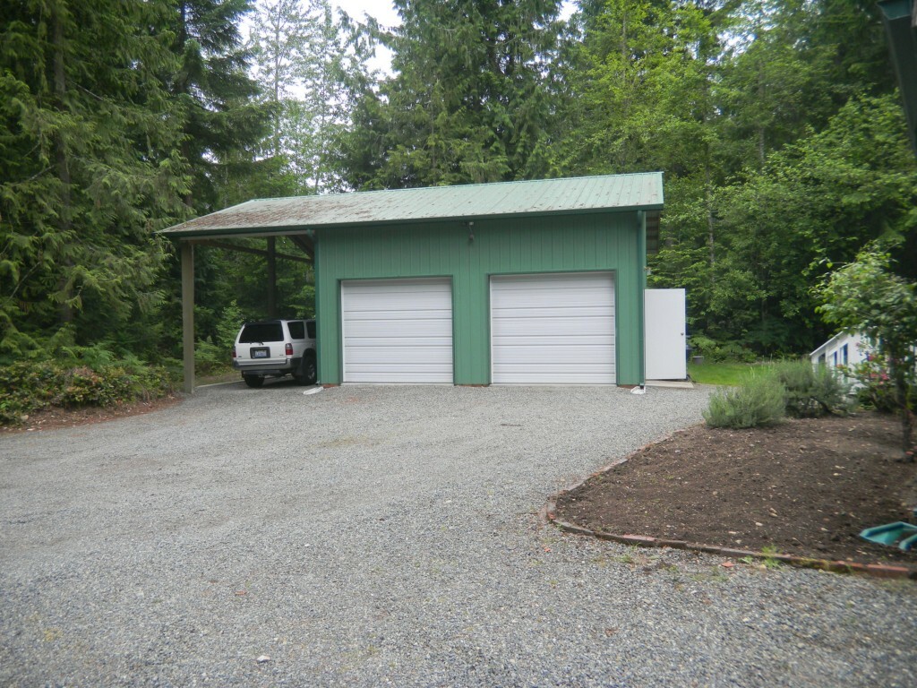 Property Photo: 25515 157th St E WA 98321