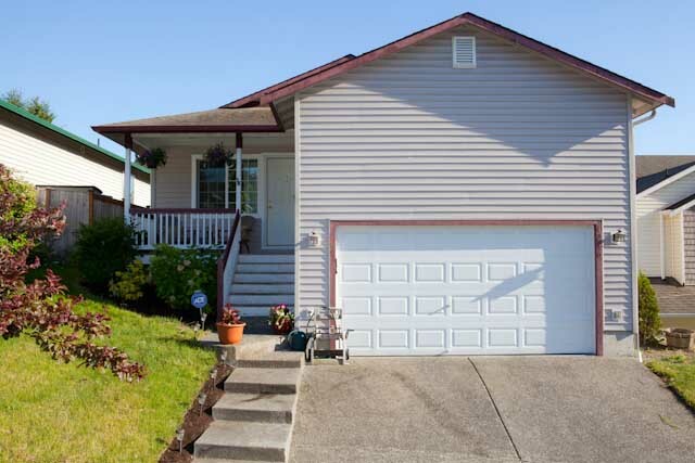 Property Photo:  4216 146th Place SW  WA 98087 