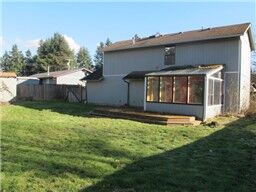 Property Photo: 7813 Box Elder Dr SE WA 98512