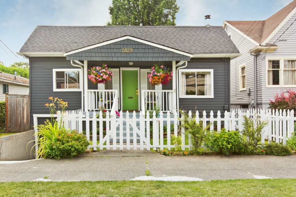 Property Photo: 2829 E Arthur Place WA 98112
