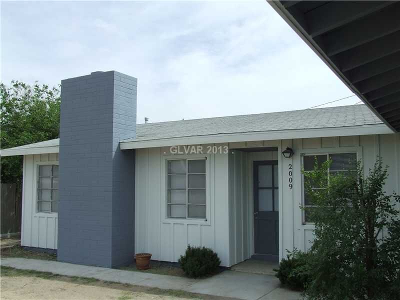 Property Photo: 2009 Arville St NV 89102