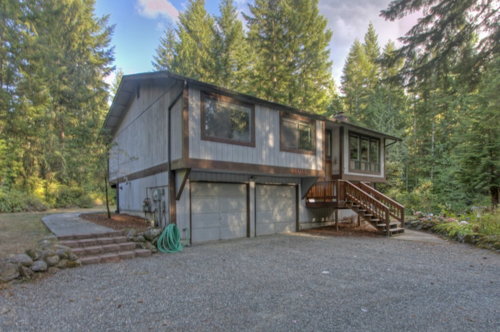 Property Photo:  46015 SE Mt Si Rd  WA 98045 