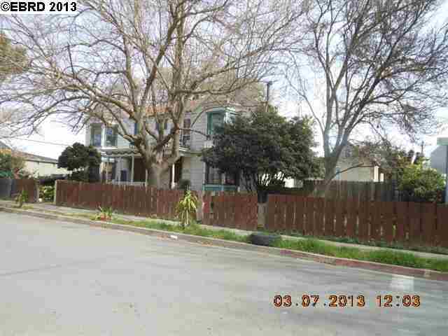 Property Photo:  203 3rd Street  CA 94641 