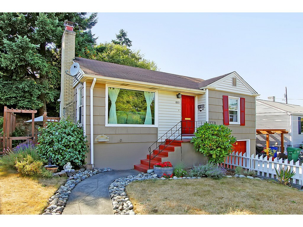 Property Photo:  8113 37th Ave SW  WA 98126 