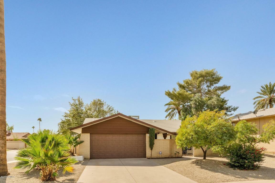 Property Photo:  447 E Carson Drive  AZ 85282 