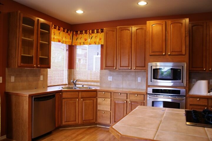 Property Photo:  6926 129th St SE  WA 98296 