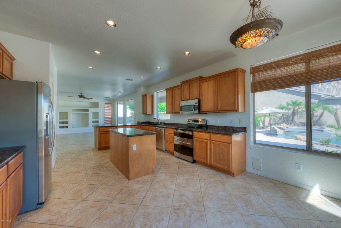 Property Photo: 4322 W Buckskin Trail AZ 85083