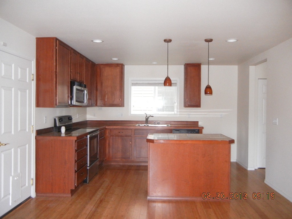 Property Photo: 1815 E 42nd St WA 98404