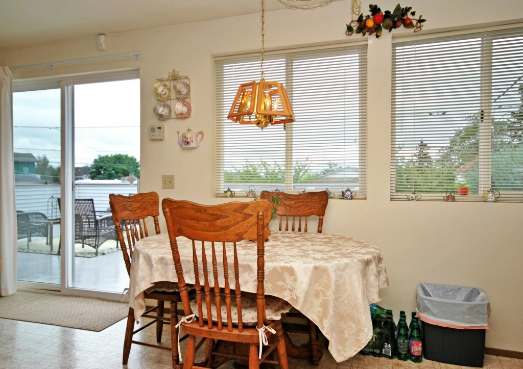 Property Photo:  2442 NW 64th St  WA 98107 