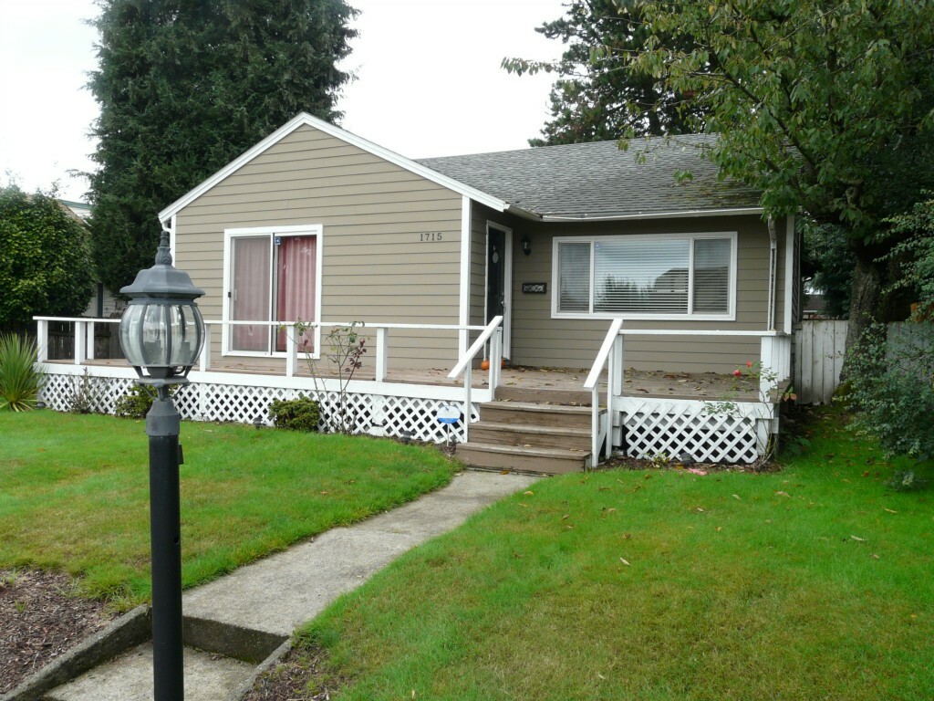 1715 S Adams St  Tacoma WA 98405 photo