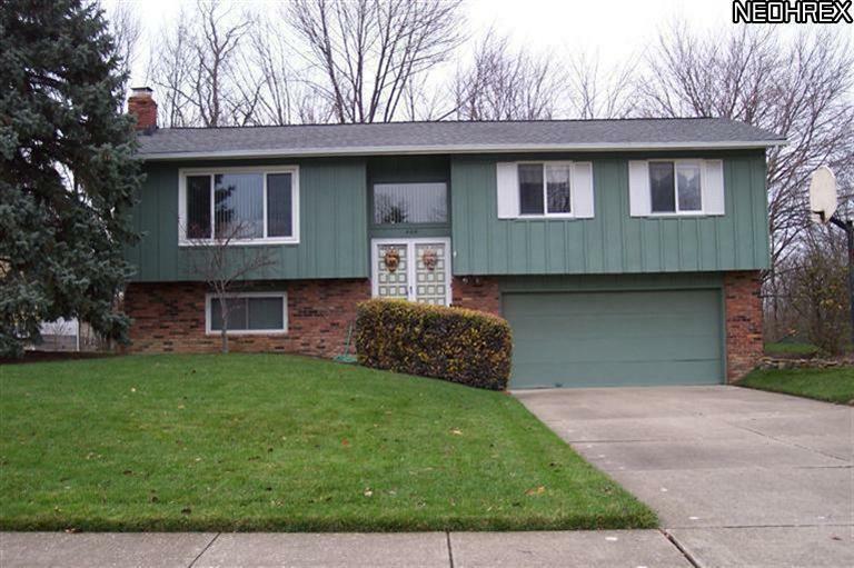 Property Photo:  4105 Cherokee Trail  OH 44212 