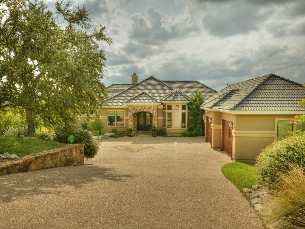 Property Photo:  516 Dawn River Cove  TX 78732 