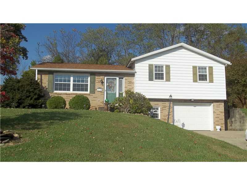 Property Photo: 438 Ranch Road PA 15425