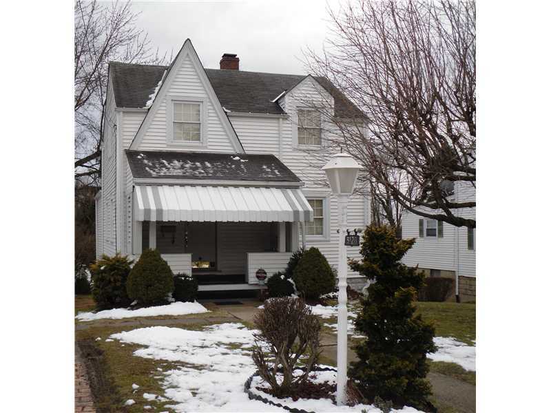 Property Photo: 3128 Primrose Lane PA 15065