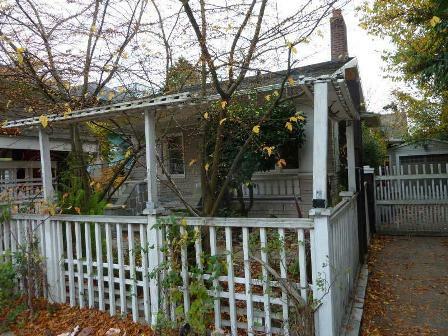 Property Photo:  1850 24th Ave E  WA 98112 