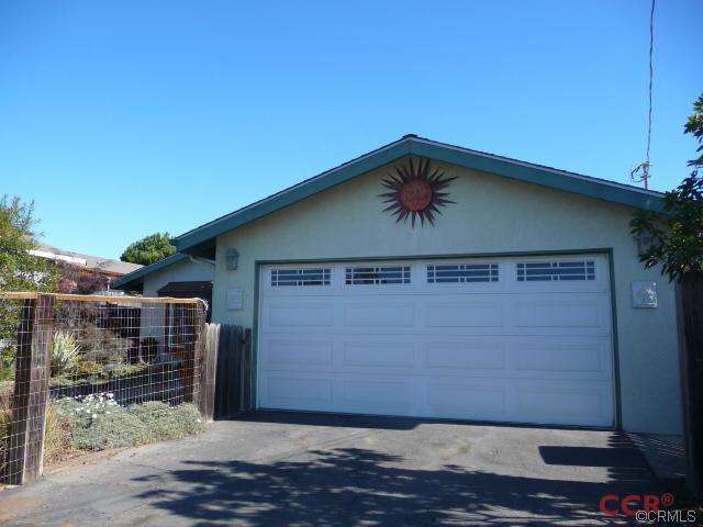 Property Photo:  1762 9th Street  CA 93402 