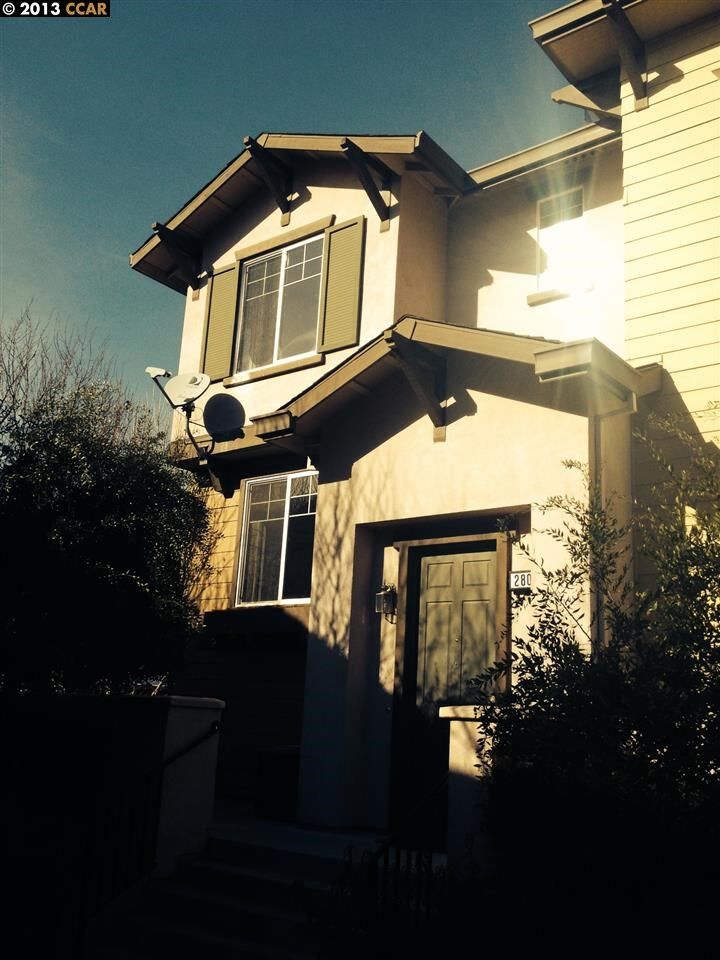 Property Photo: 2801 Jefferson Ln CA 94519-2663