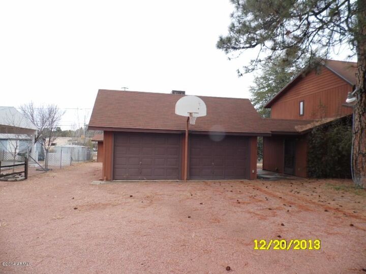 Property Photo:  608 E Frontier Street  AZ 85541 