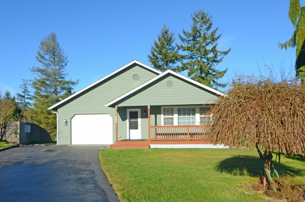 Property Photo: 18669 NE Vaughn Milton Lp WA 98370