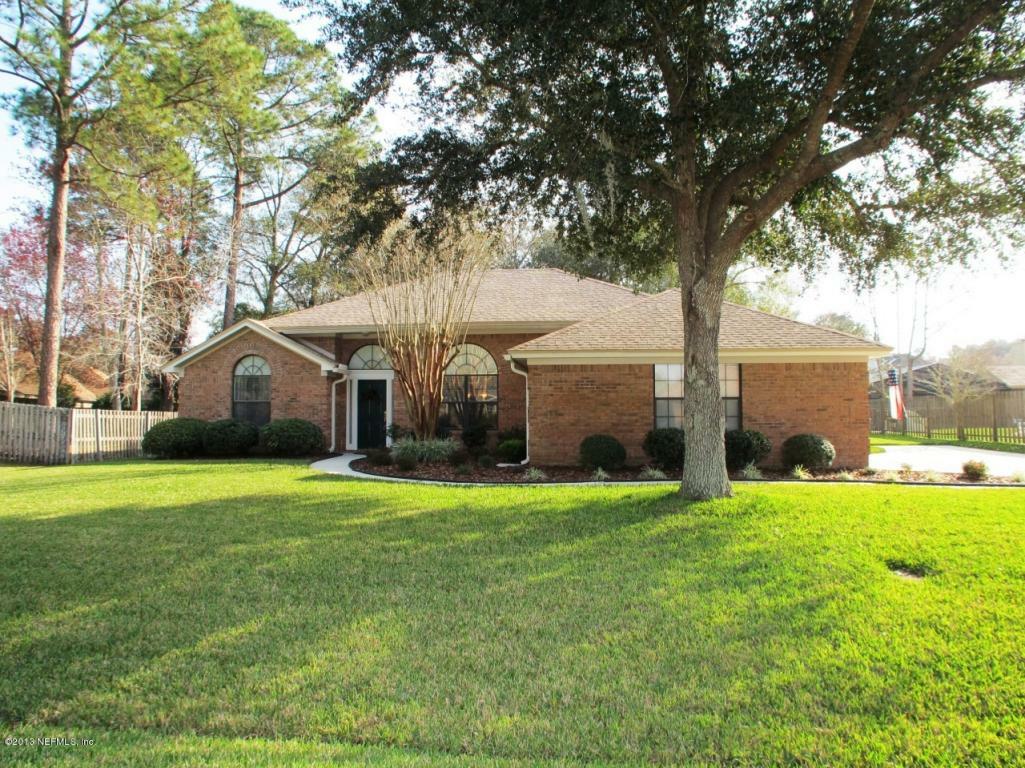 Property Photo:  1815 Lakedge Drive  FL 32068 