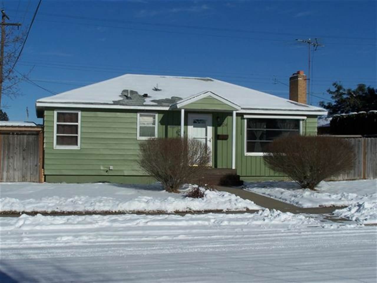 Property Photo: 4824 W Hoffman Pl WA 99205