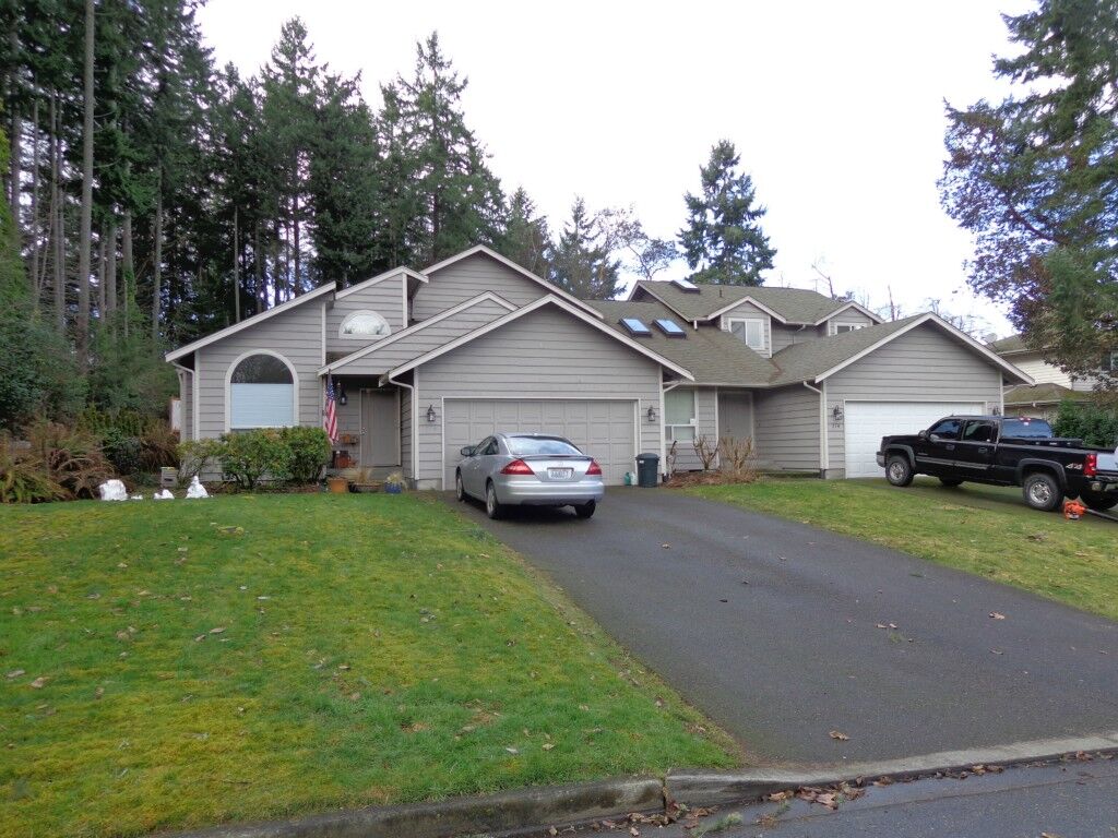 Property Photo: 714-16 Shannon St WA 98388