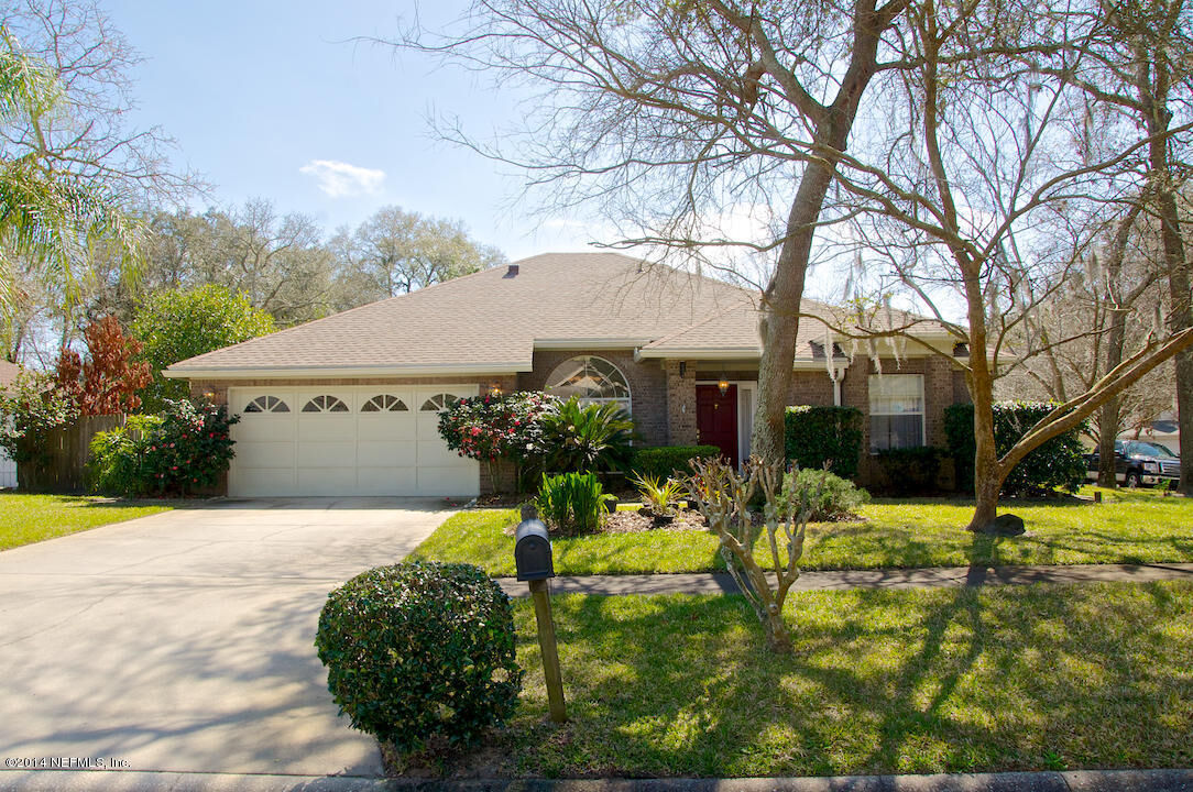 Property Photo: 12238 Crabapple Cove Drive FL 32225