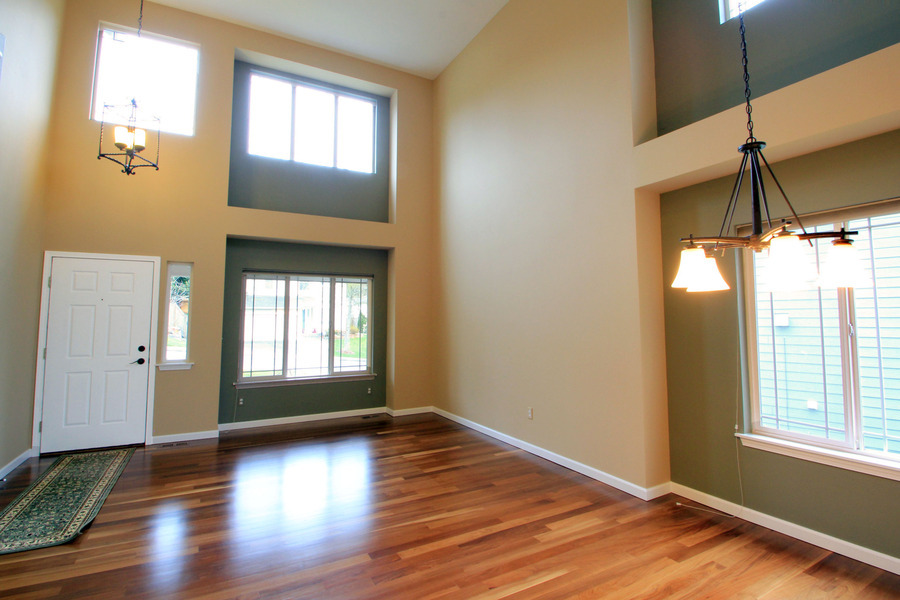 Property Photo:  701 53rd Street SE  WA 98092 