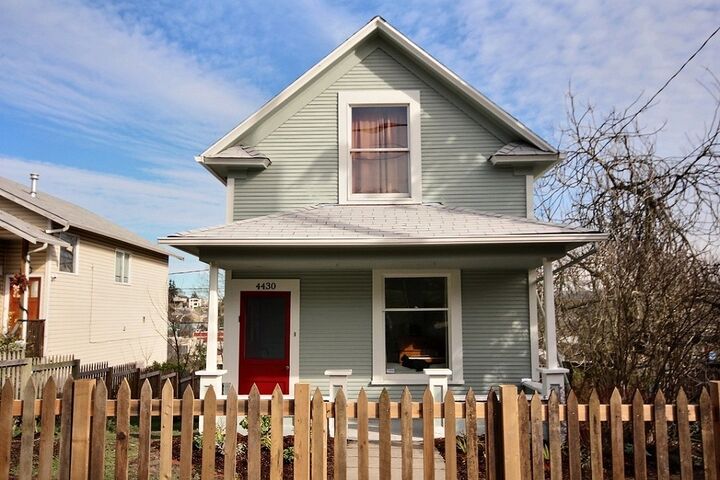 4430 Letitia Avenue S  Seattle WA 98118 photo