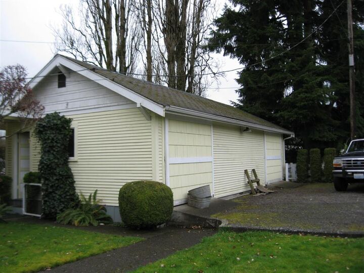 Property Photo: 1131 K Street WA 98531