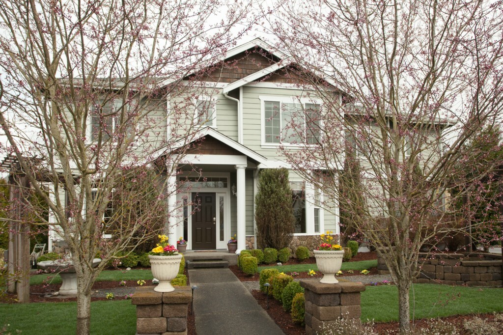 Property Photo:  4806 NE 20th Place  WA 98059 