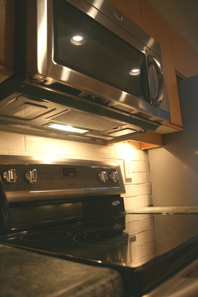 Property Photo:  1504  Aurora Avenue N 106  WA 98109 