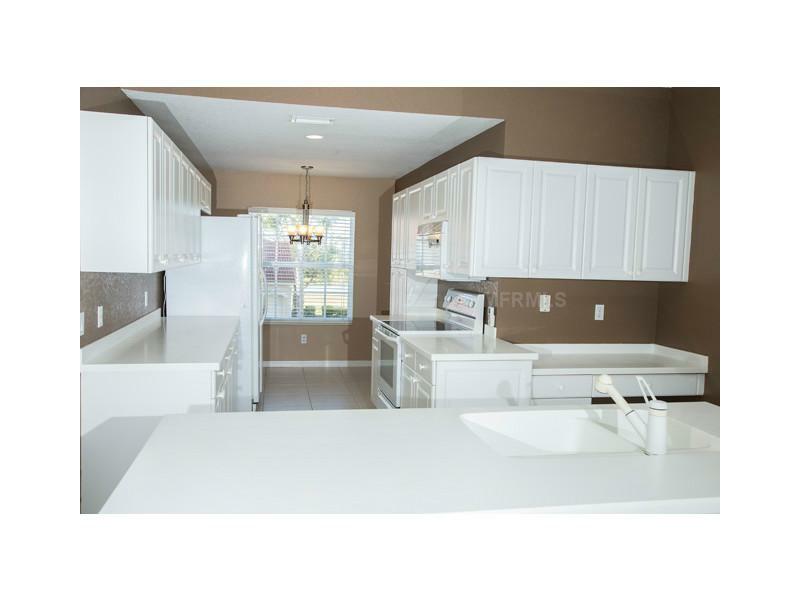 Property Photo: 7223 Cedar Hollow Circle 7223 FL 34203