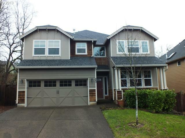 Property Photo:  682 51st St  WA 98671 