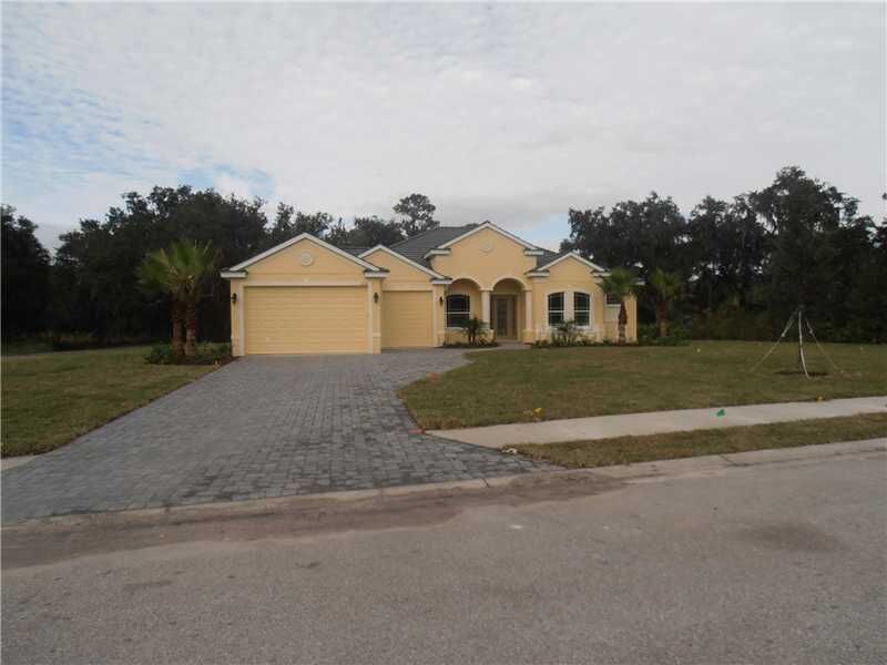 Property Photo:  
