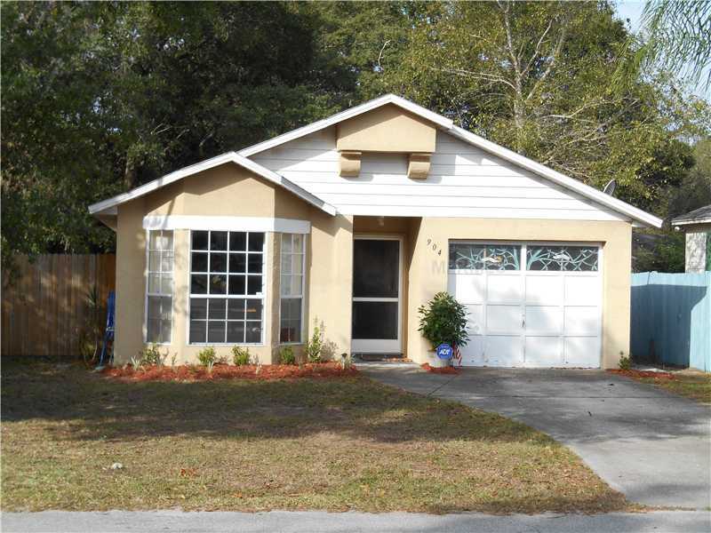 Property Photo:  904 N Grant Street  FL 32750 