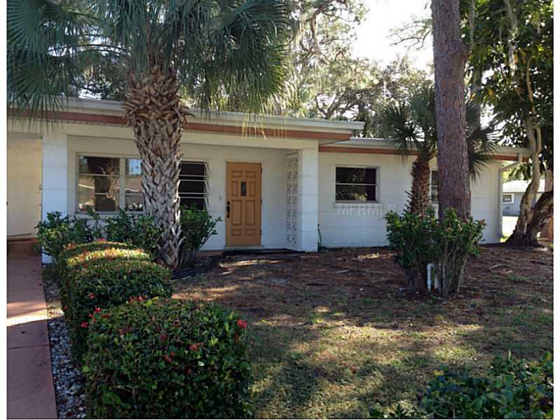 Property Photo:  6329 Murdock Avenue  FL 34231 