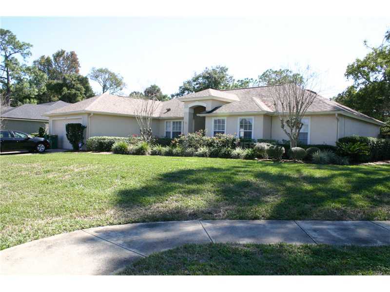 Property Photo:  102 Oak View Circle  FL 32746 