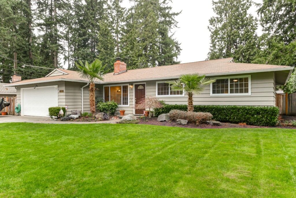 Property Photo: 12030 NE 64th Street WA 98033