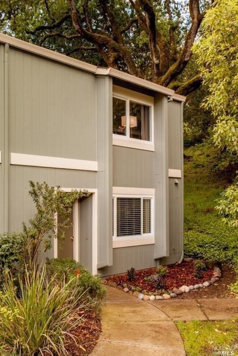 Property Photo:  32 Oliva Drive F  CA 94947 