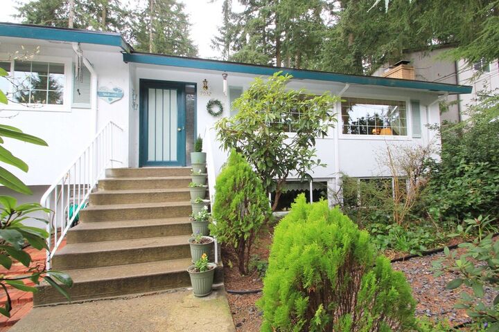 Property Photo:  7032 37th St Ct W  WA 98466 
