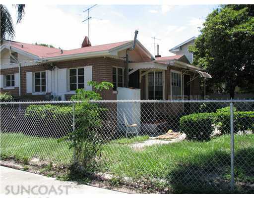 Property Photo:  408 E Palm Avenue  FL 33602 