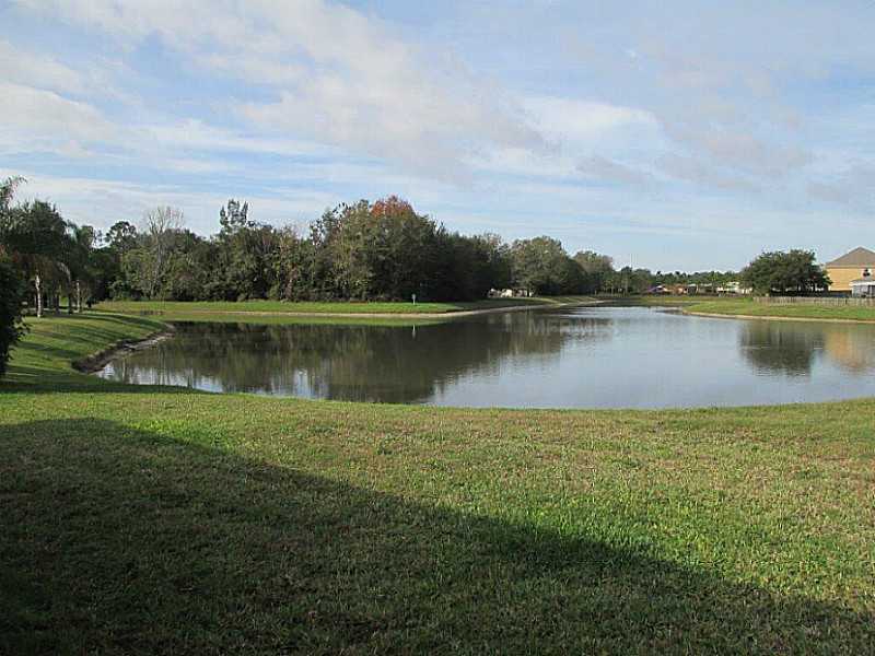 Property Photo:  27106 Arrowbrook Way  FL 33544 