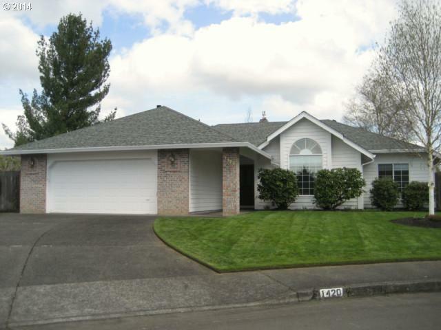 Property Photo:  1420 NW 136th St  WA 98685 