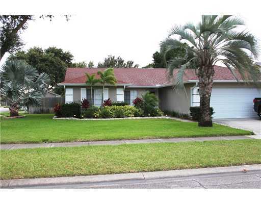 Property Photo:  8344 Wrens Way Pass  FL 33773 