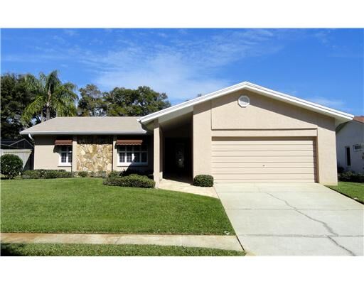 Property Photo: 42 Turnstone Drive FL 34695