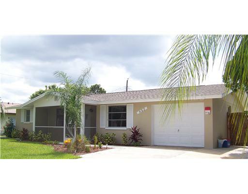 Property Photo:  492 Constance Road  FL 34293 