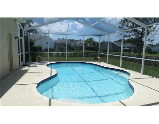 Property Photo:  4754 Stonebriar Drive  FL 34677 